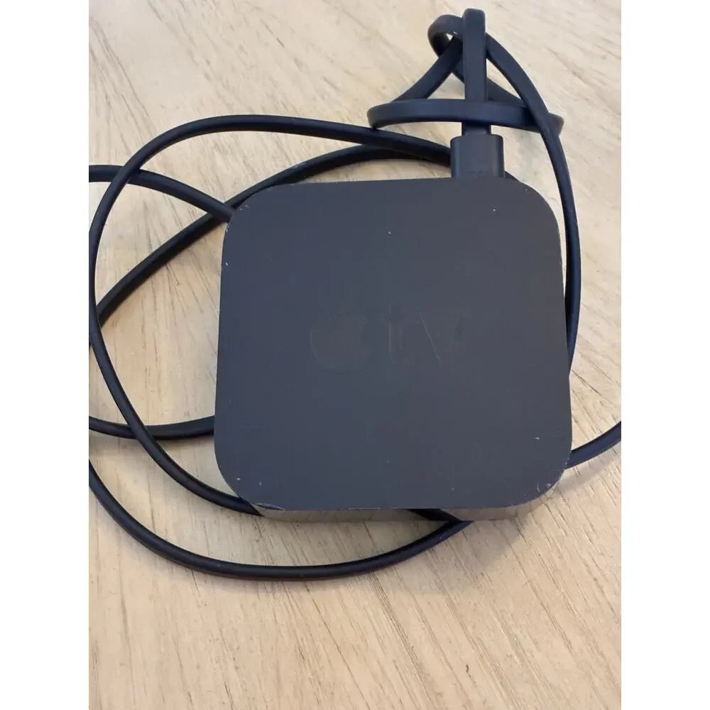 Apple TV 3rd Generation 8GB HD Media Streamer A1469 NO REMOTE